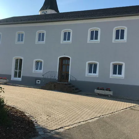 Zum Dorfwirt * Riedenburg